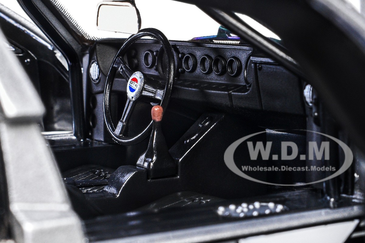 1966 FORD GT-40 MKII #F85 SILVER 1/18 DIECAST MODEL CAR BY ACME
