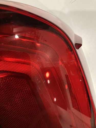 2016-2023 Toyota Tacoma OEM Rear Taillight Passenger Side - Bild 4 von 4