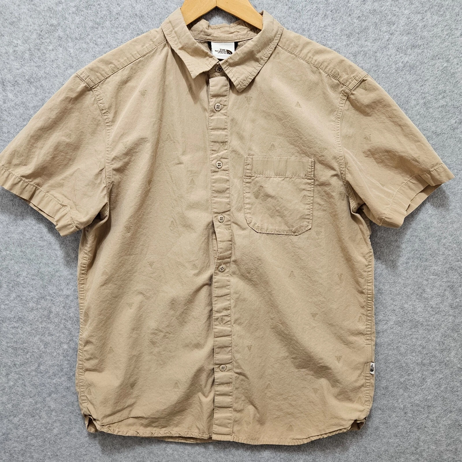 The North Face Shirt Mens L Tan Tree Print Button Up Outdoor Hiking Short Sleeve