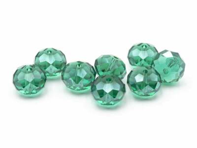 8 Glasschliffperlen 12 mm emerald