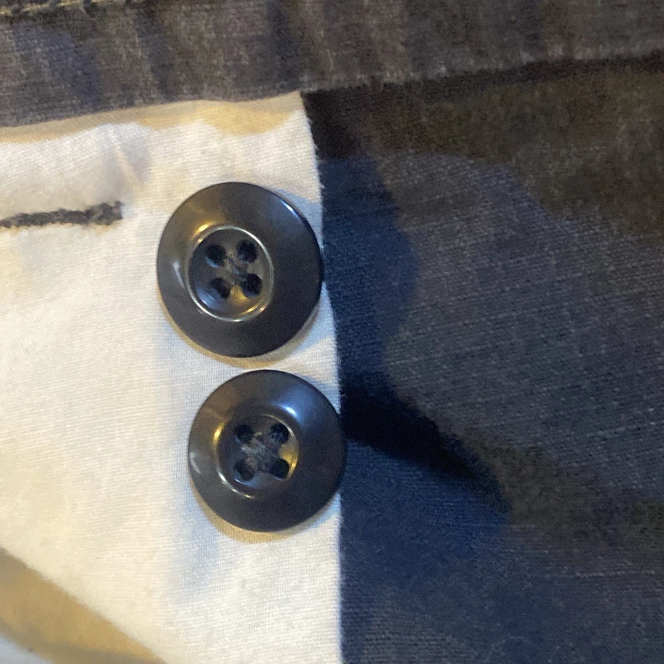 Lote de 2 pares de pantalones cortos cargo para hombre talla 38 cintura Route 66 y Nautica.           A38 Foto 3 de 4