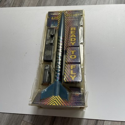 Estes Flying Model Rocket Starter Kit 1999 Vintage NEU
