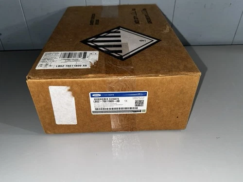 Genuine OEM Ford Pretensioner Seat Belt Retra LB5Z78611B09AB - NEW