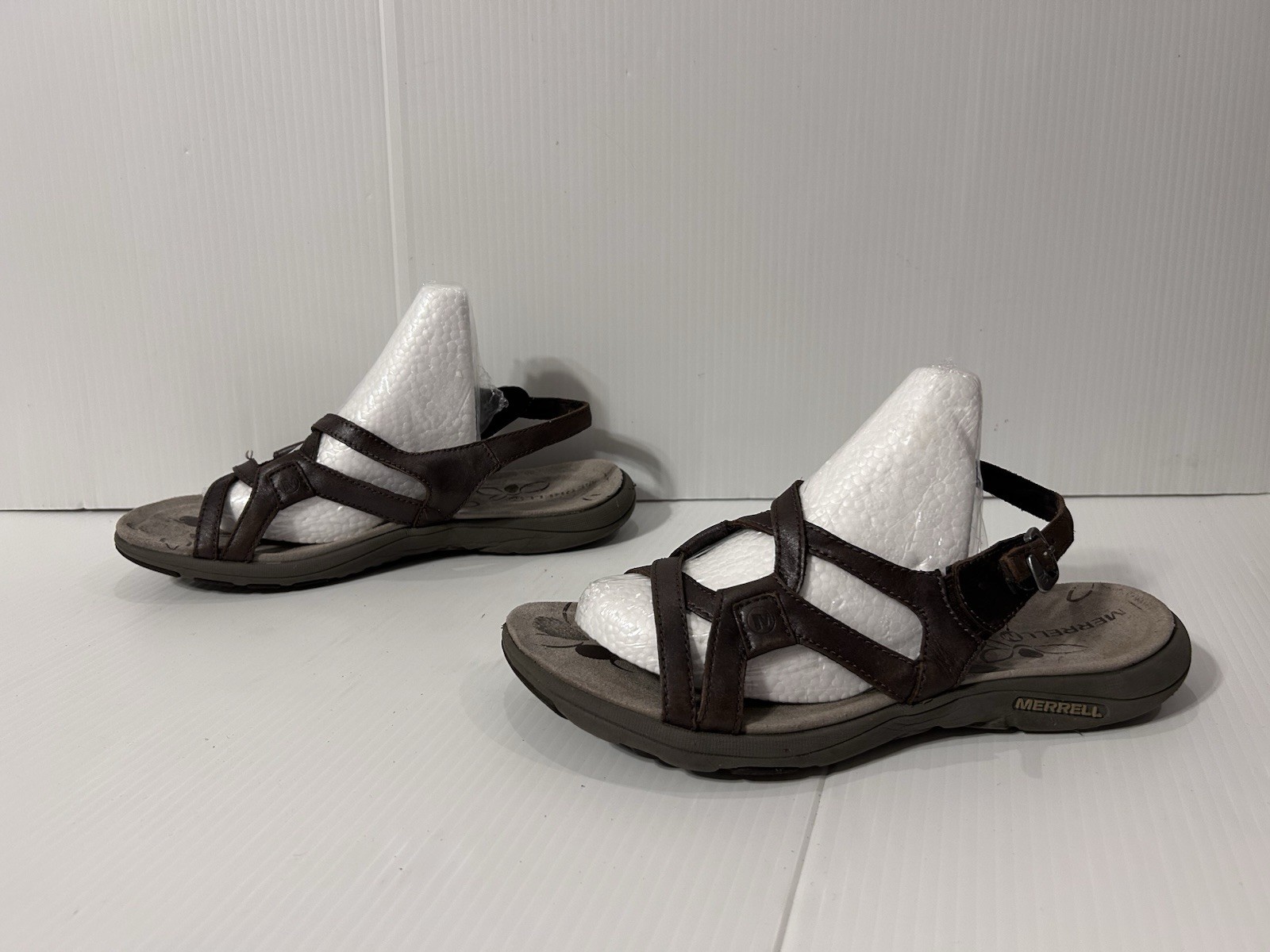 Merrell Bracken sandalo da passeggio in pelle marrone comodo per esterni taglia 10