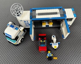 LEGO CITY: Mobile Police Unit (7288) (Incomplete: missing 4 pieces)