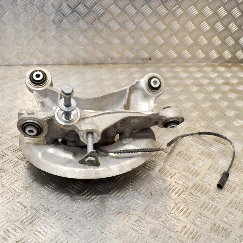 BMW I3 I01 Rear Wheel Hub Axle Right 6852162 125KW 2018 Foto 3 de 4