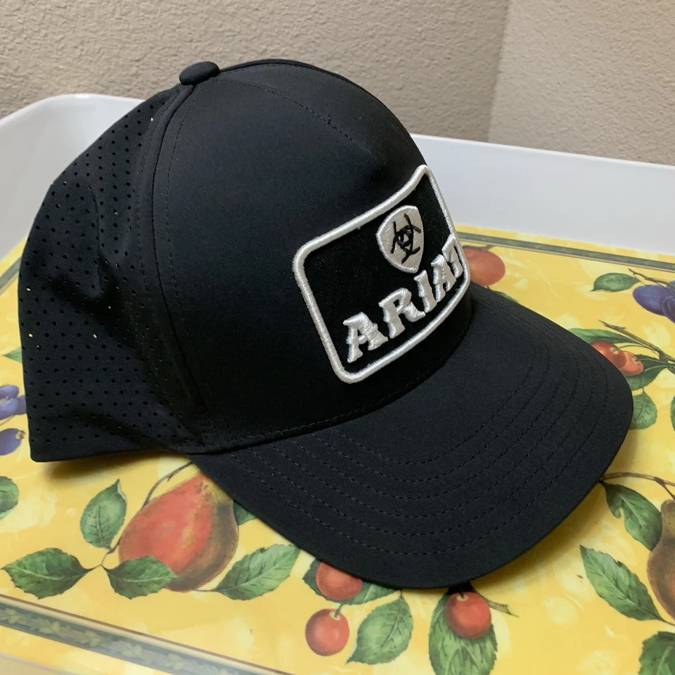 Ariat 男式帽子棒球帽标志弹性适合黑色布网眼 — 第 2/4 张图片