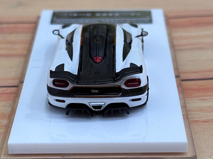 koenigsegg 1/64 レジン製　ミニカー　シャンパン $_12.JPG?set_id=880000500F