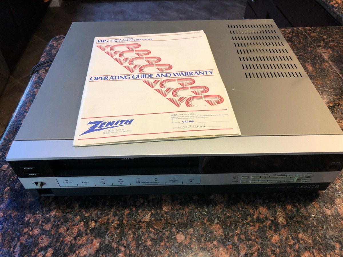 Zenith VR2100 Vintage VCR VHS Video Recorder SELLING AS IS FOR