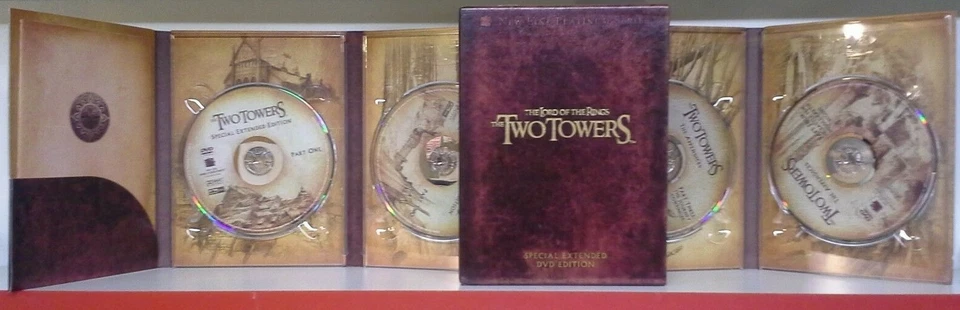 The Lord of the Rings Trilogy Special Extended Edition 12-DVD set W/CASE ~ NICE! - Image 4 of 4