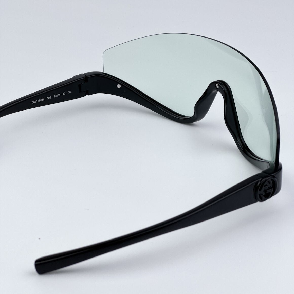 Gucci Men Sunglasses Shiny Black Green Shield Mask GG1650S  display picture 3
