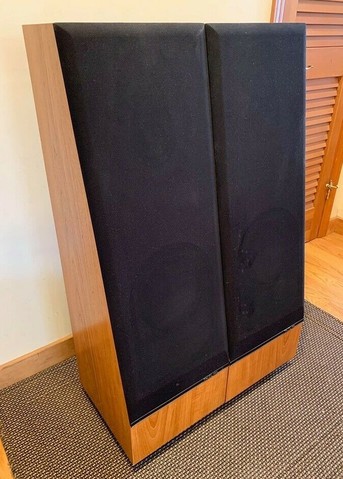 thiel speakers