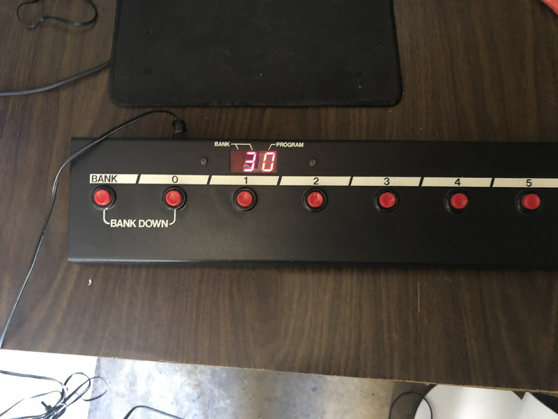ADA MC-1 MIDI Foot Controller Tested Working lights lit and change