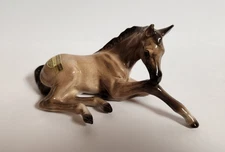 Hagen Renaker DW Clover Lying Morgan Foal Designers Workshop Horse Figurine