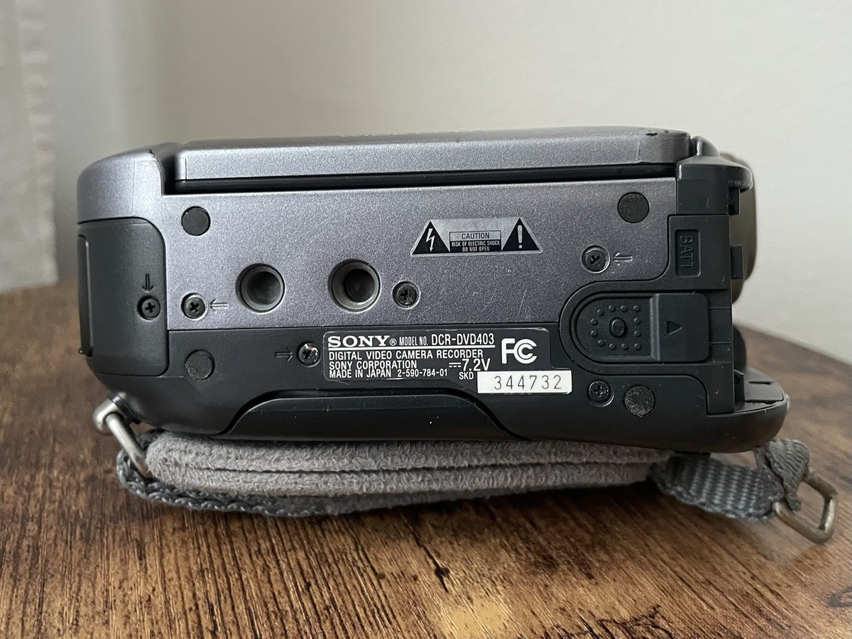 Sony Handycam DCR-DVD403 Video Camera Recorder - Fully Functional