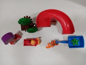 Lego DUPLO Winnie the Pooh ~ Tigger's Slippery Slide