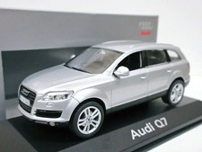 Schuco Audi 1/43 Q7 Quattro 2006 Silver - Genuine Dealer Model