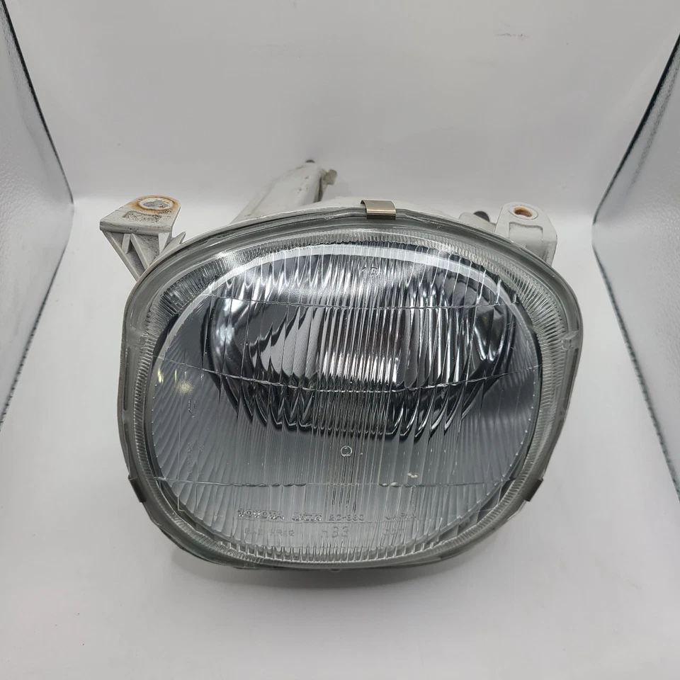 Внутренняя фара в сборе дальний свет левая сторона водителя для Toyota Celica 1994-1999 годов выпуска оригинальная - Изображение 2 из 4