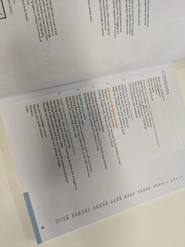 The City and Guilds Textbook Bricklaying for the Level 1 Diploma - Image 3 of 4