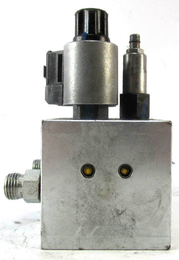 Cat Caterpiller 586-3548: Mounting Valve Group USED, SEE 