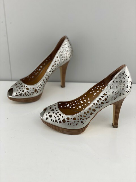 Venta de Zapatos Plateados Andrea | 53 articulos de segunda mano