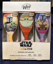 Wet Brush Star Wars Mandalorian Special Edition Collectable 3 Brush Gift Set