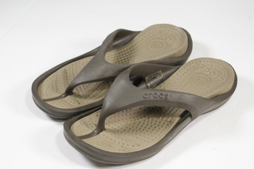 Crocs Athens Thong Rubber Sandals 10024 Men's Sz 8 Brown Summer Beach Pool
