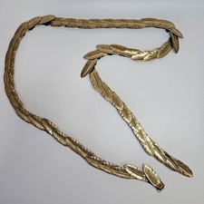 VINTAGE MCM Gold Tone Metal Overlapping Feather Links Belt 47-50"