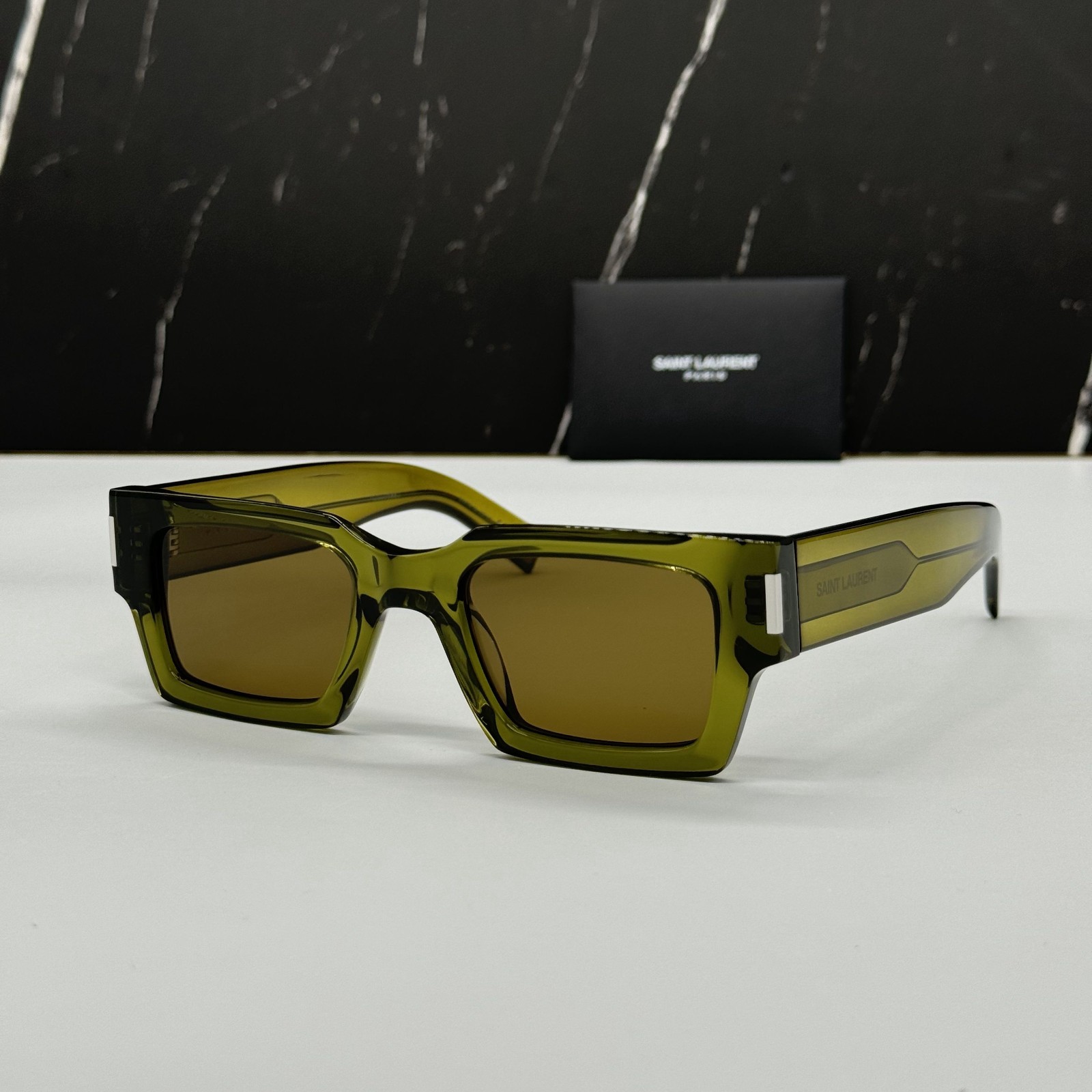 NUOVI OCCHIALI DA SOLE SL572 005 SAINT LAURENT VERDI QUADRATI SL 572 005 UNISEX SLUNGLASSES