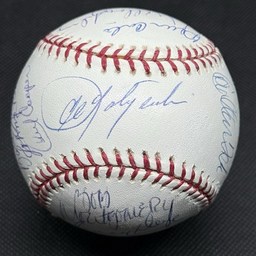 1975 Boston Red Sox Team Signed Baseball Beckett Pre COA Yastrzemski Lynn 