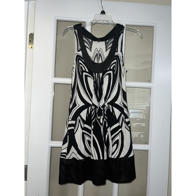 Express womens black and white sleeveless tank abstract design womens sz small