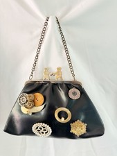 Borsa vintage nera chiusura bacio telaio firmata Topazio spilla riciclata borsa metà secolo