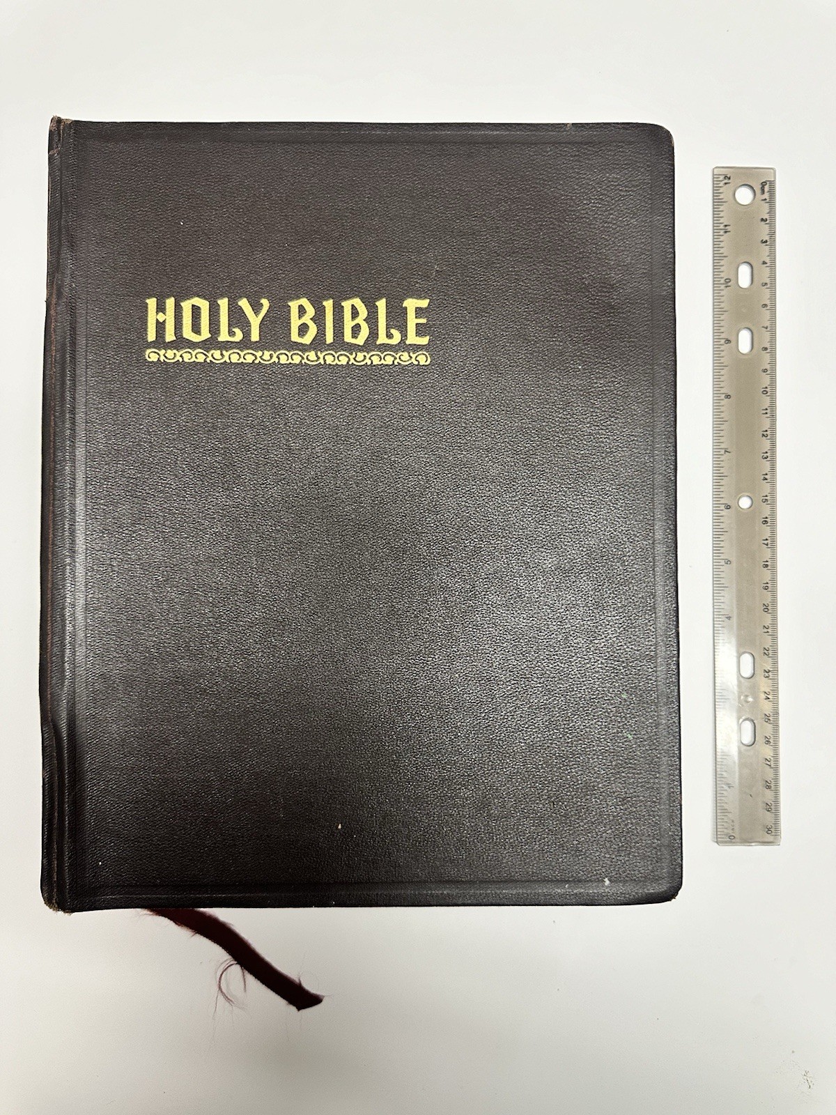1957 Blue Ribbon Hertel Bonded Leather Standard Reference Bible
