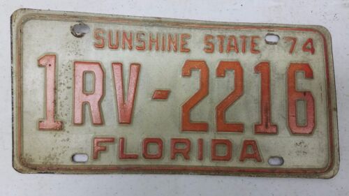 1974 FLORIDE Sunshine State Dade County RV plaque d'immatriculation 1RV-2216 - Photo 1/1