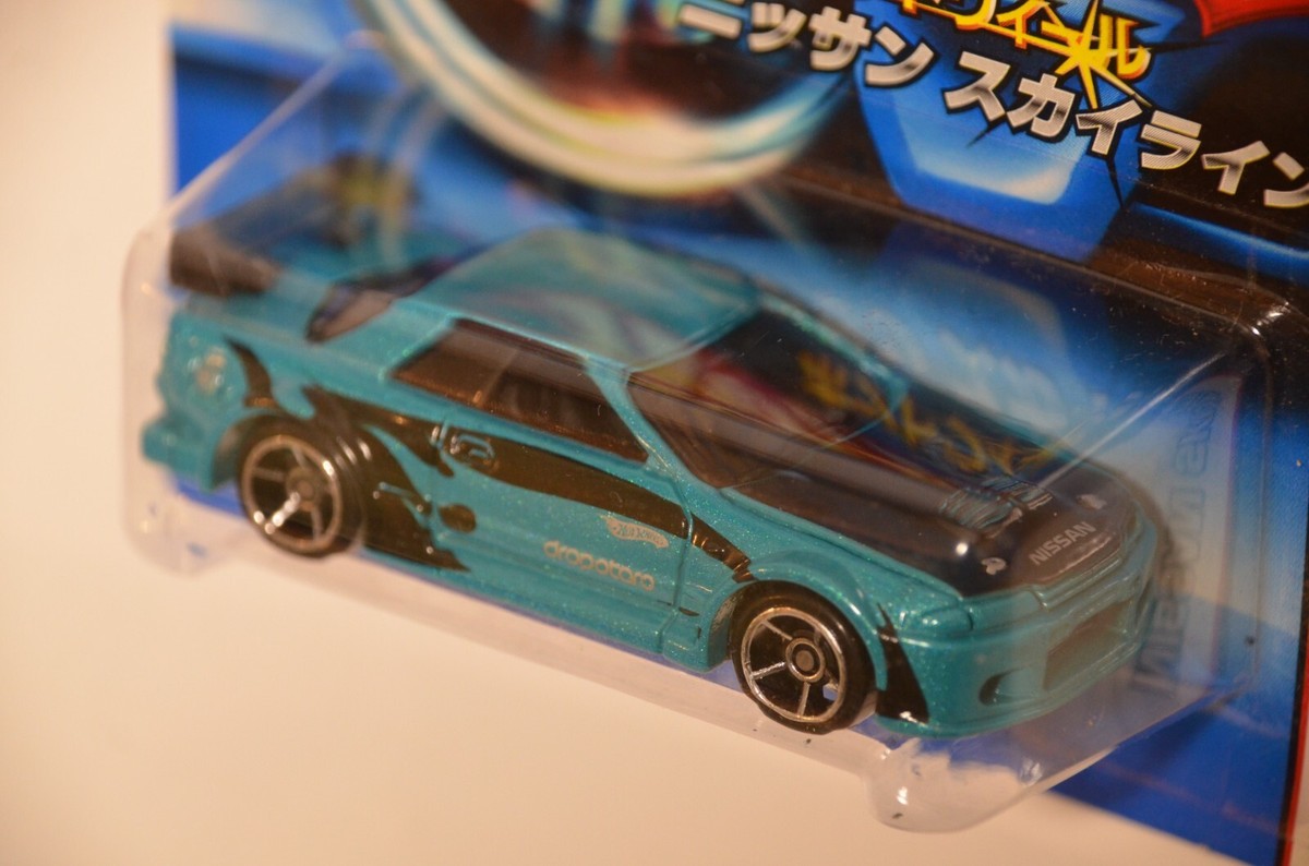 HotWheels Nissan Skyline R32 ショートカード NISSAN SKYLINE GT-R R32 by ホットウィール 日本語ショート