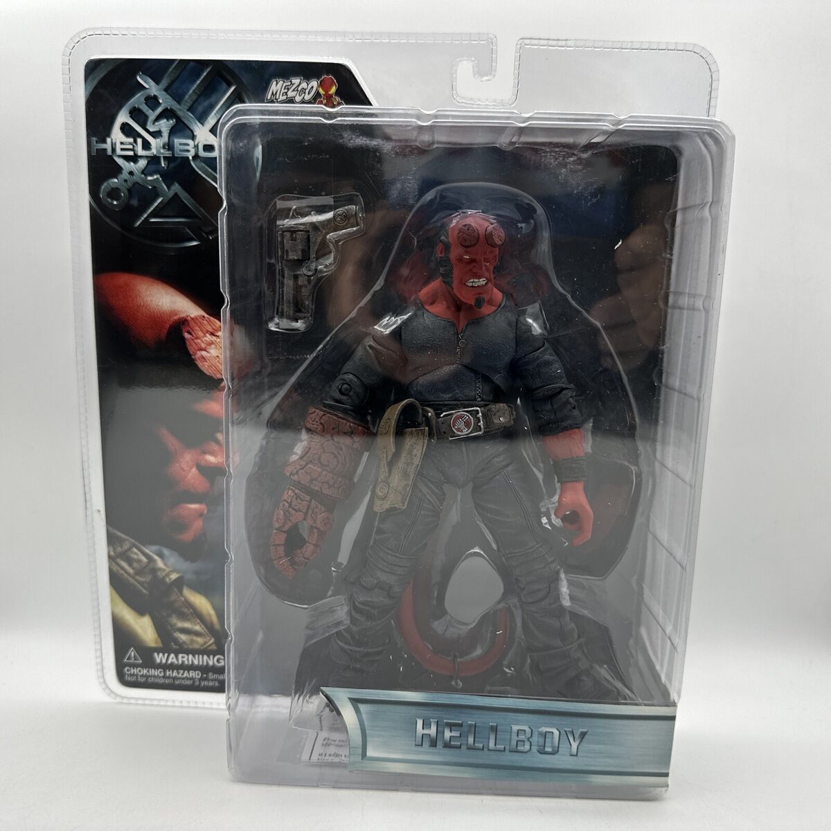 Hellboy Mezco action figure Hellboy Movie - Brand New Sealed Hellboy Mezco action figure Hellboy Movie - Brand New Sealed