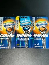 3x Gillette Fusion 5 Variety Pack (Proglide/Proshield) - 3 Handles/4 Cartirdges