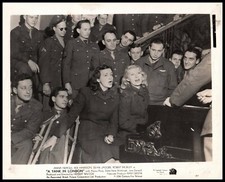Rex Harrison + Dean Jagger + Anna Neagle in A Yankin London (1945) PHOTO M 65
