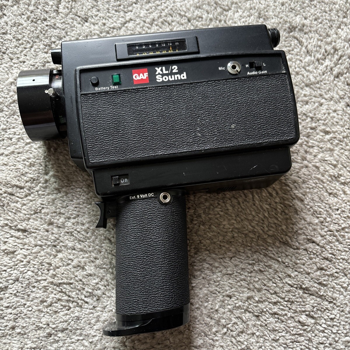 GAF XL/2　サウンドスーパー8ムービーシネマ　8mm filmカメラ GAF XL-2 Sound Super 8 Movie Camera | Xytar 9.5-19mm f/1.1