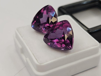 10 Ct Pair Natural Brazilian Alexandrite Trillion Cut Color-Change Loose Gemston