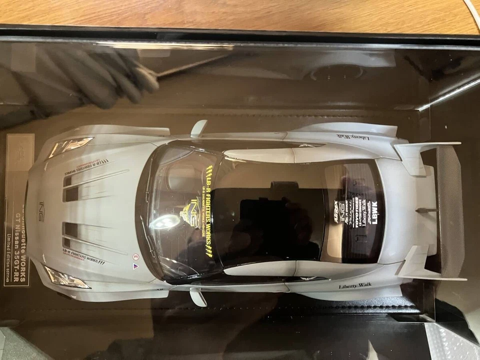 IVY Merit 1/18 Liberty Walk 35GT Fighter Grey - Immagine 2 di 4