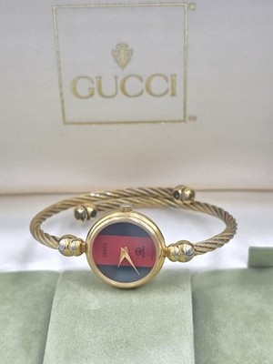 Gucci Uhr Modell 2700 Vintage Damen 