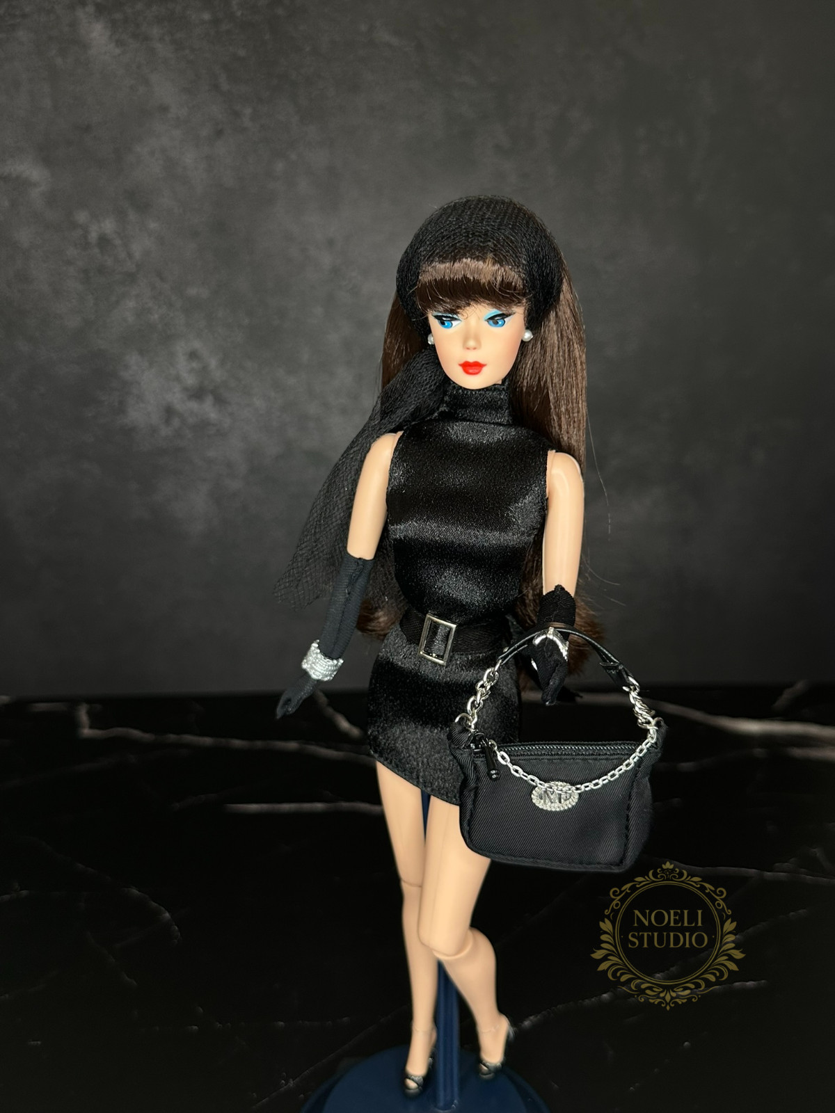 OOAK Hybrid Barbie &ndash; Mattel Head + Repro Vintage Posable B