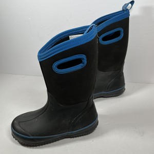 generic muck boots