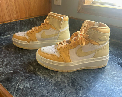 Jordan Air Jordan 1 Elevate High Women s Celestial Gold DN3253-200