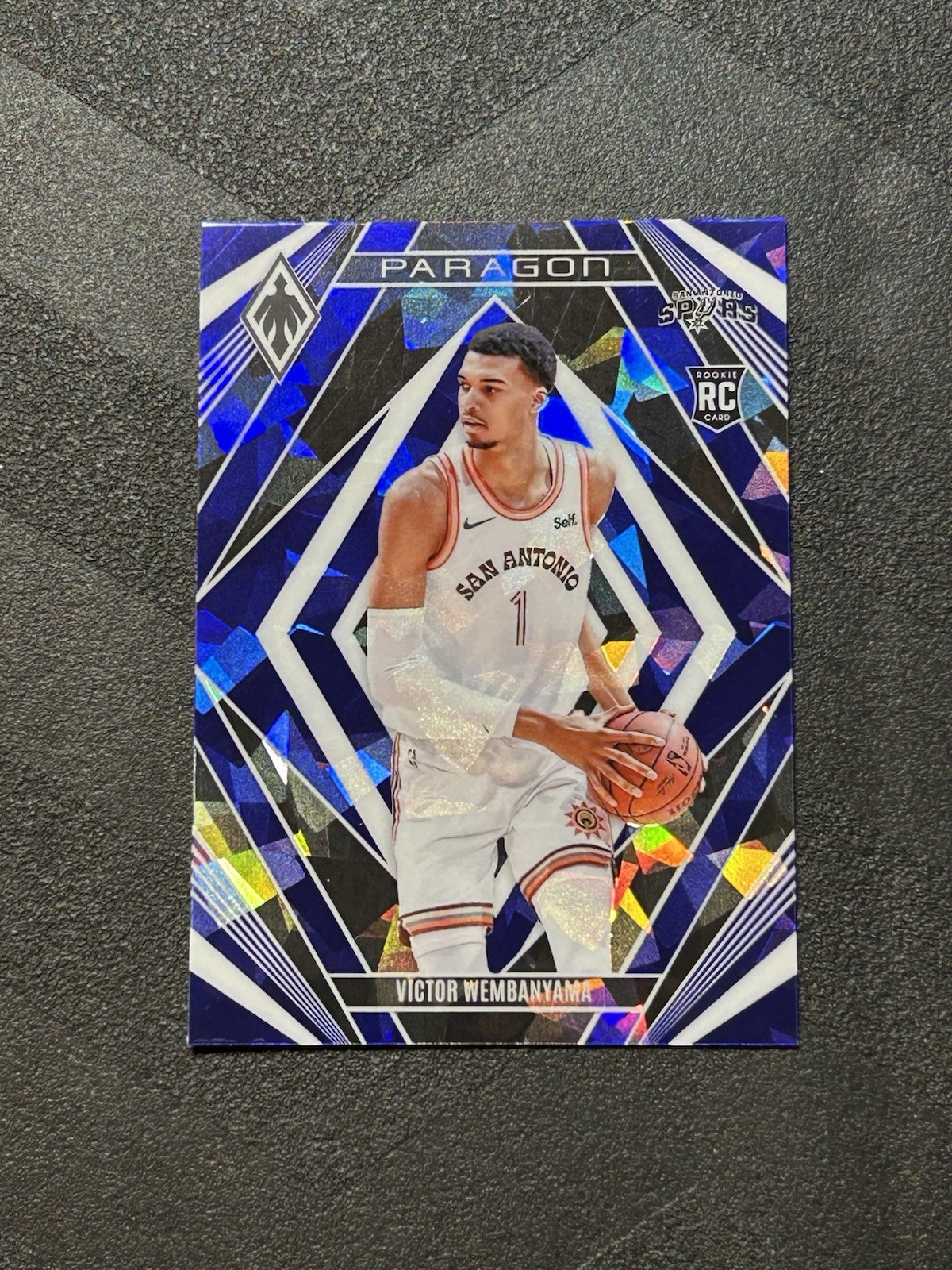 2023-24 Phoenix Basketball - VICTOR WEMBANYAMA Paragon Blue Ice Rookie #13