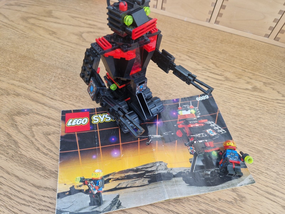 Lego classic space 6889 Spyrius Recon Robot (1994) 100% complete