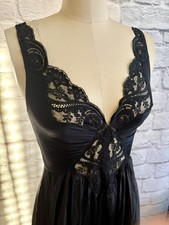 Vintage OLGA Black Lace Bodice Full Sweep Nylon Nightgown Small