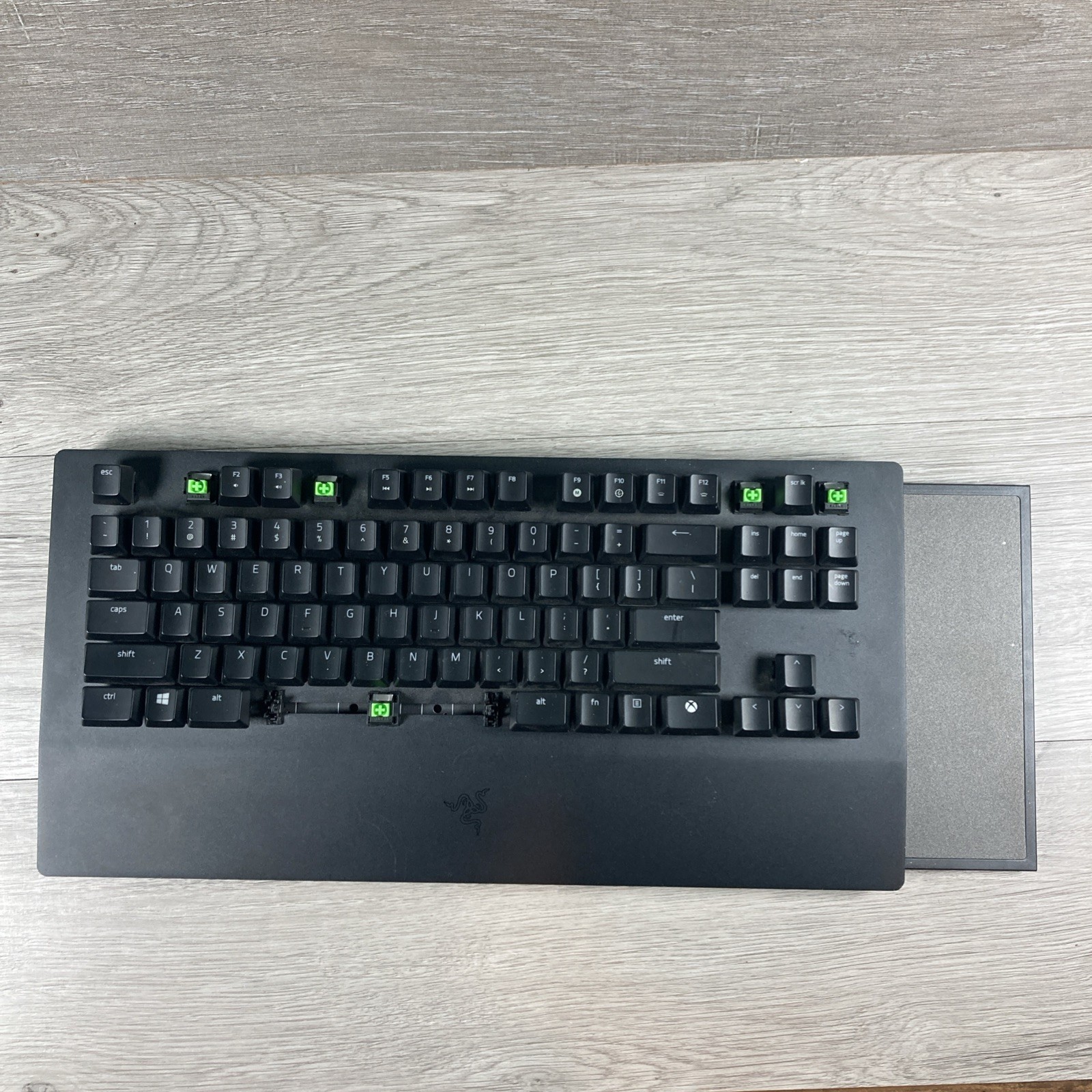 Razer Turret for Xbox One Wireless Gaming Keyboard | No Dong