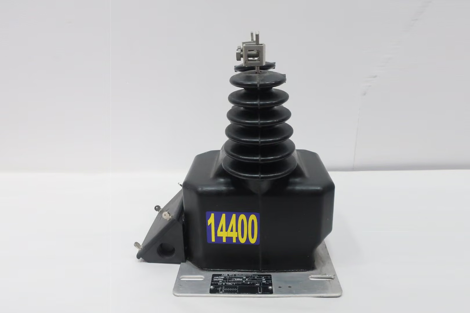 Abb 7525A23G10 Voltage Transformer 110kva 120v-ac